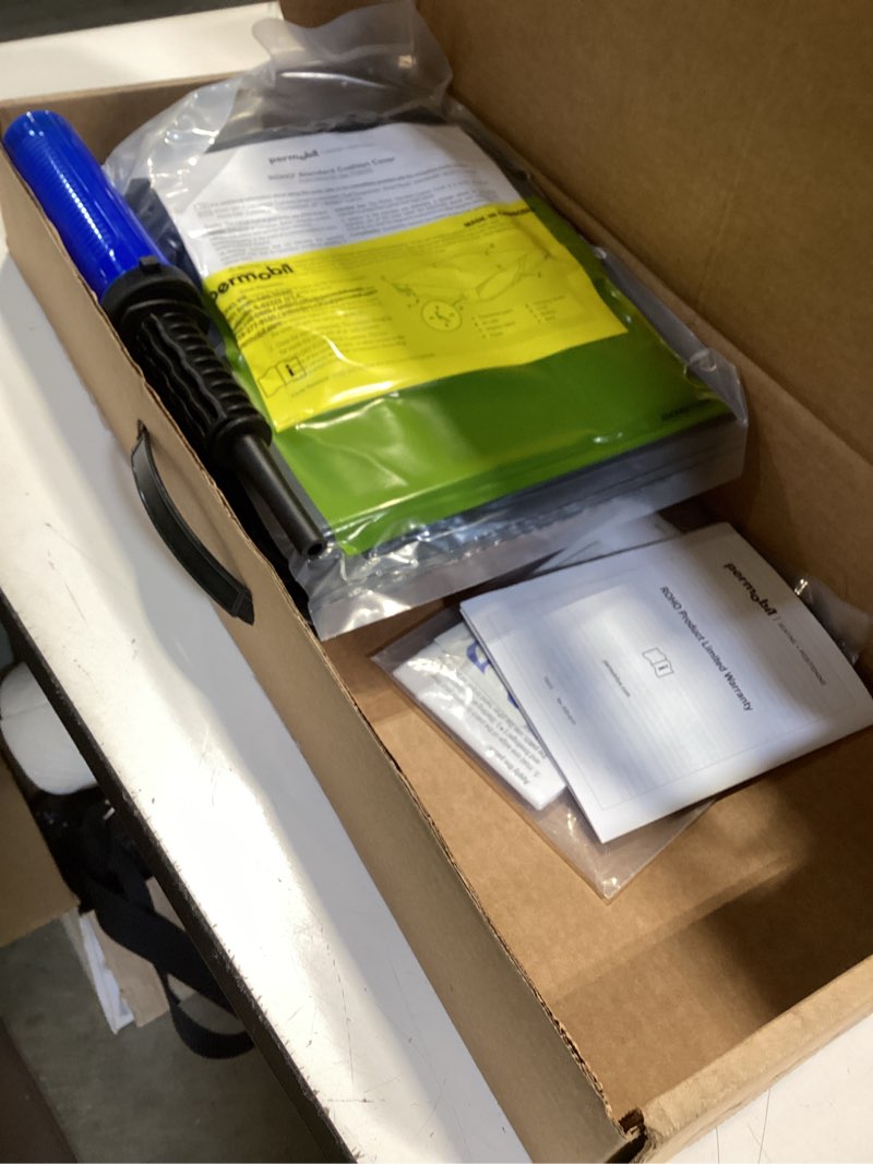 Condition photo showing Good Condition for roho mosaic cushion w/standard cover - 20.25" x 18.25" x 3"