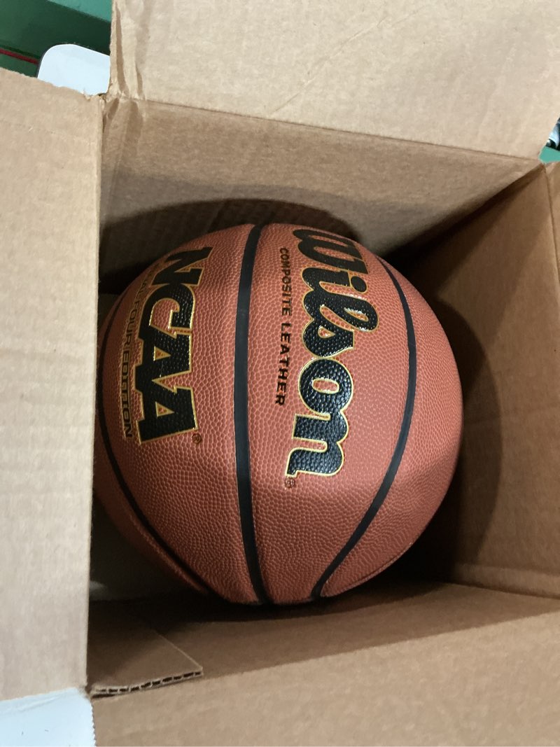 Condition photo showing New/Like New for wilson ncaa final four basketball size 7 - 29.5"