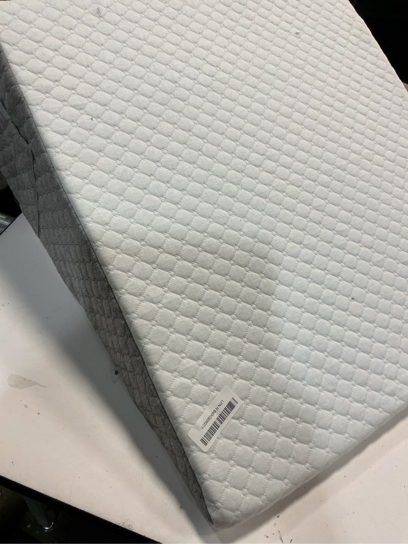 Condition photo showing Good Condition for oaisz wedge pillow, 10 inch bed wedge pillow for headboard, pillow wedge for acid reflux relief, after surgery, sleeping?back pain relief, memory foam top, lightgrey lightgrey 10 inch