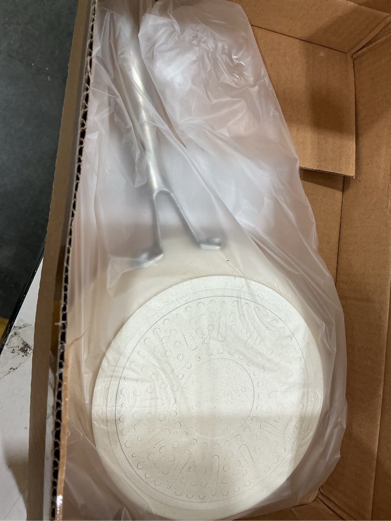Condition photo showing Good Condition for 8 inch omelet pan, tri ply stainless steel nonstick ceramic frying pan skillet, durable non toxic metal utensil, oven and dishwasher safe, with heat-resistant handlec for chef's pan, kitchen