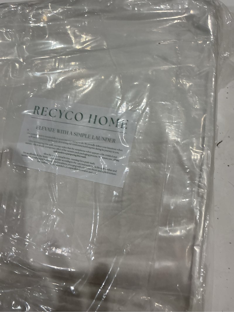 Condition photo showing As Is for recyco luxury velvet quilt set full queen size bedding sets, ultra soft velvet comforter set, lightweight channel box stitch oversized bedspread coverlet for all season, with 2 shams, bright white full/queen (88" x 92") bright white