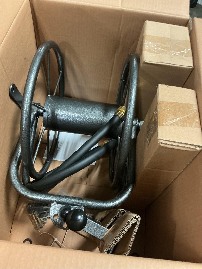 Condition photo showing Good Condition for project source steel 200-ft cart hose reel