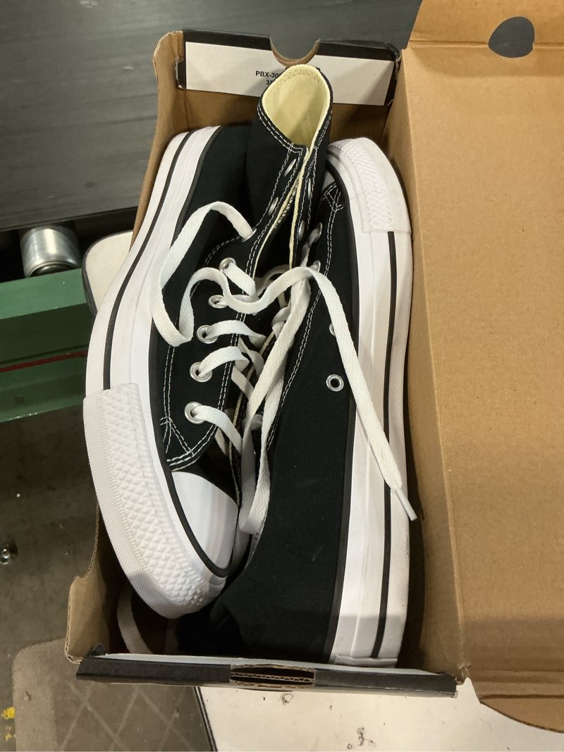 Condition photo showing New/Like New for converse unisex adult chuck taylor all star high top sneaker 13 women/11 men black