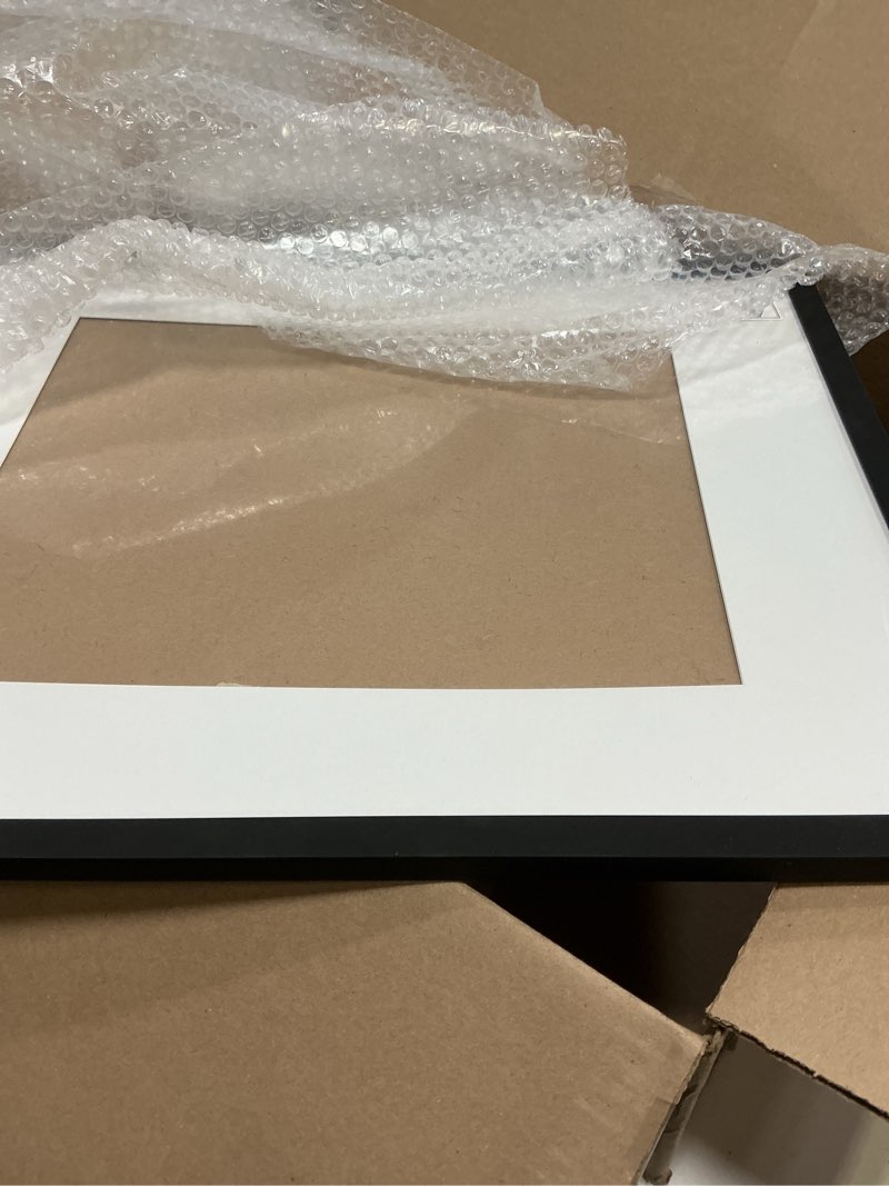 Condition photo showing Good Condition for upsimples 16x20 picture frame, display pictures 11x14 with mat or 16 x 20 without, wall hanging poster frame, black, 1 pack black 16x20