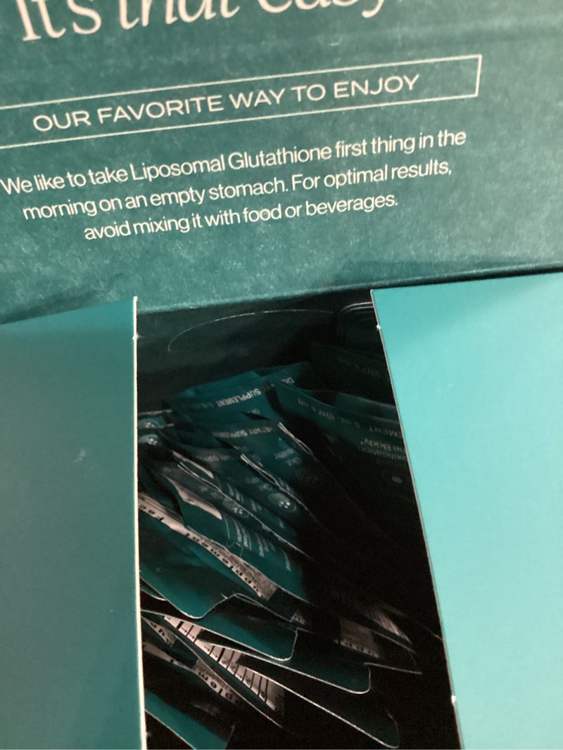 Condition photo showing New/Like New for (exp 10/2026) cymbiotika - liposomal glutathione (new and improved) : box of 25 packets