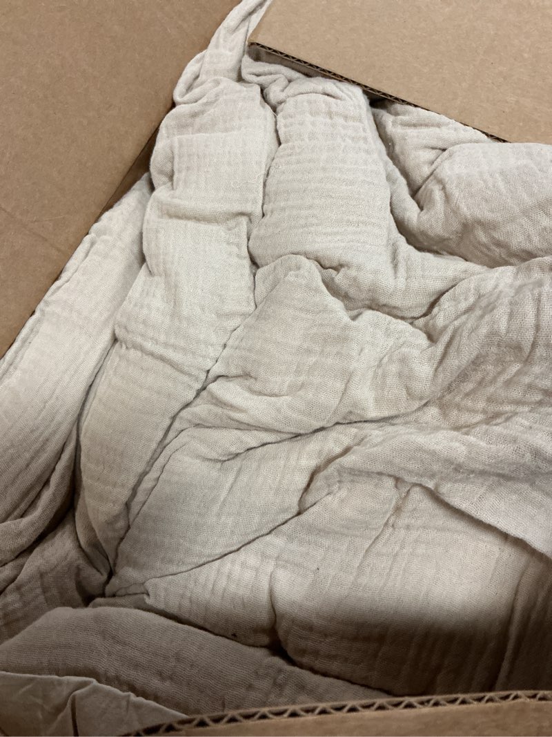 Condition photo showing As Is for david's home cotton muslin comforter set king size, soft lightweight breathable cozy skin-friendly, 3pcs linen like gauze bedding with pillow shams, aesthetics home decor & giftable, natural natural king