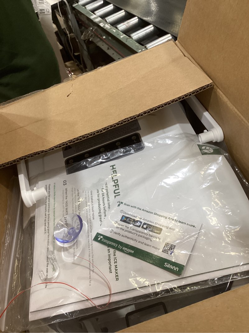 Ice Maker Countertop, Portable Ice Machine with Carry Handle, Self-Cleaning Ice Makers with Basket a