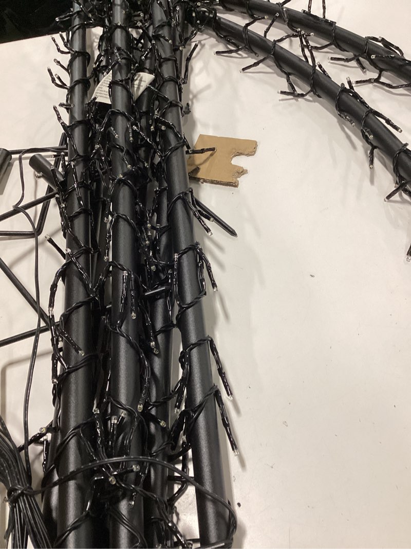 Condition photo showing Good Condition for KONSTSMIDE 11.3M COOL WHITE LED MULTI-FUNCTION CLUSTER STRING LIGHTS – 1536 LIGHTS