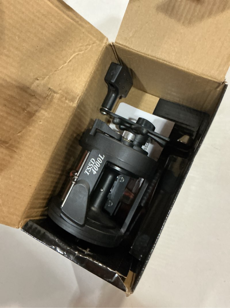 Condition photo showing New/Like New for sougayilang conventional reel – 27lb max drag,saltwater inshore surf trolling reel for catfish, musky, bass, salmon/steelhead, striper – heavy duty round baitcasting fishing reel black-right handle 4000