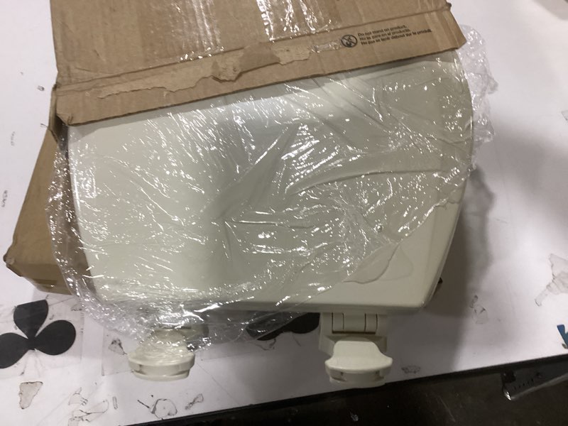 Condition photo showing Good Condition for Bemis 500EC Durable Wood Toilet Seat with Easy Clean Hinges, Made in USA, Round, Almond Almond Round