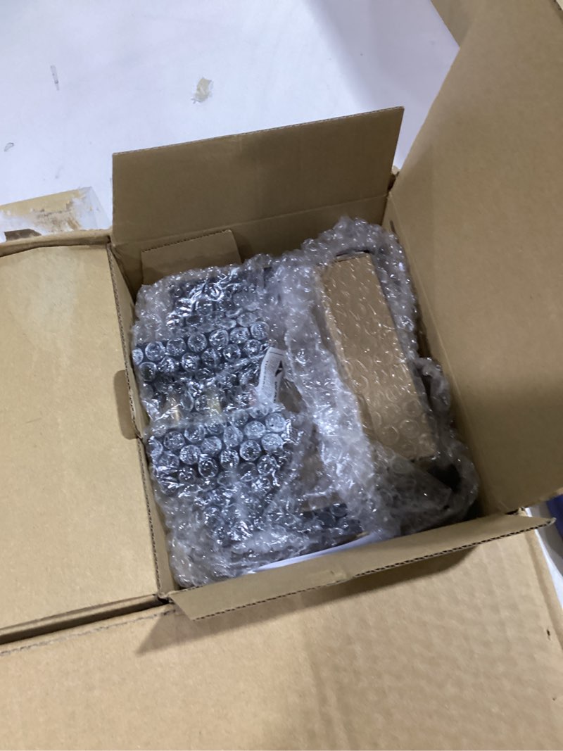 Condition photo showing Good Condition for Estmoon 4 Pack Passage Door Knobs - Black Door Handle Interior Door Levers, Heavy Duty Non-Locking Locksets Hall Closet Handles, Reversible for Right & Left Sided Doors 4 Pack Passage(No Lock)