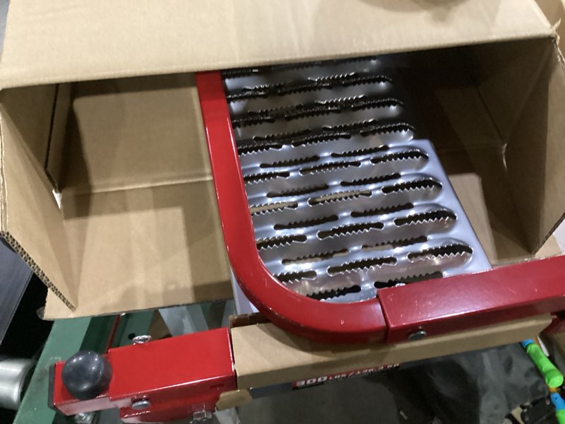 Condition photo showing Good Condition for powerbuilt tire step for truck, suv, semi, heavy duty 300 lb. capacity, non-slip ‘cheese grater’ steel surface, adjusts to fit any diameter tire up to 13 in. wide, folds flat for storage – 647596ec