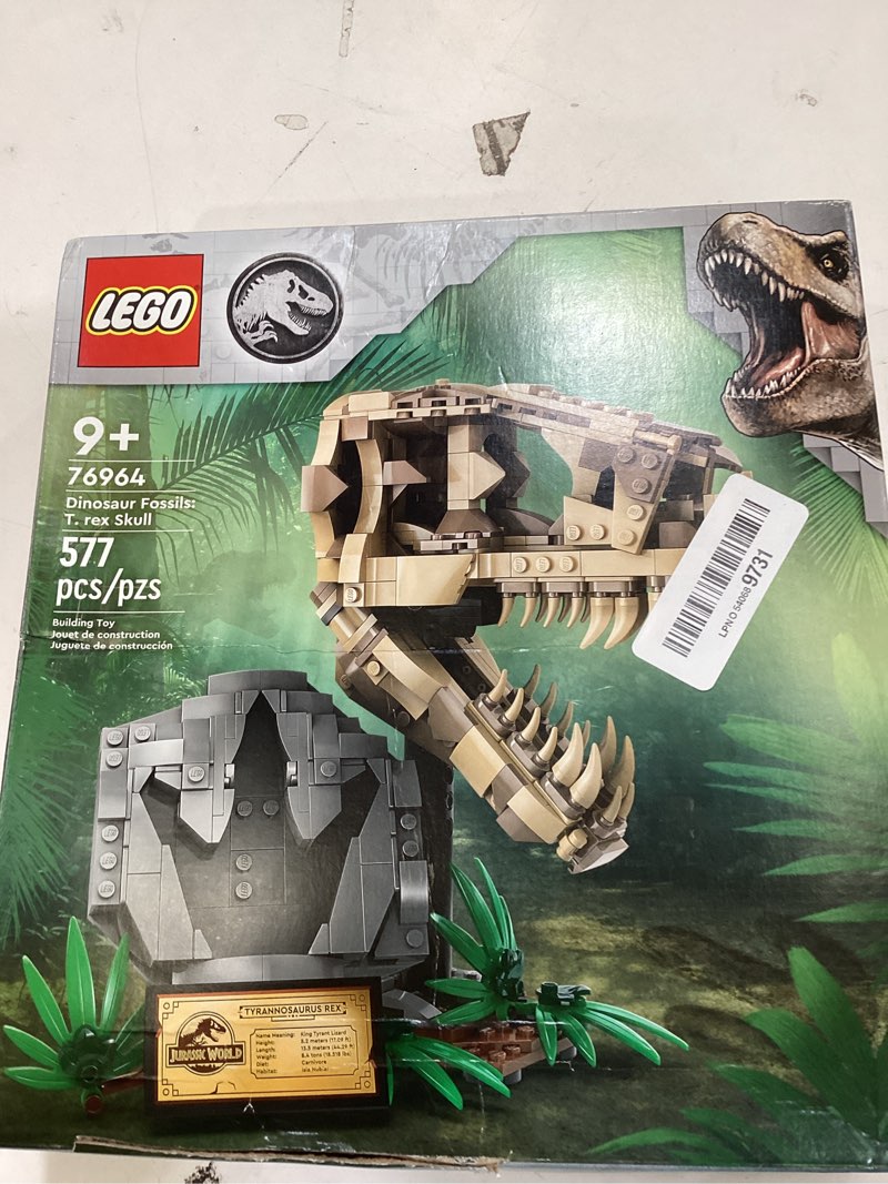 Condition photo showing Good Condition for lego jurassic world dinosaur fossils: t rex skull building toy - dinosaur toy for boys & girls, ages 9+ years - gift for christmas - display for bedroom - 76964