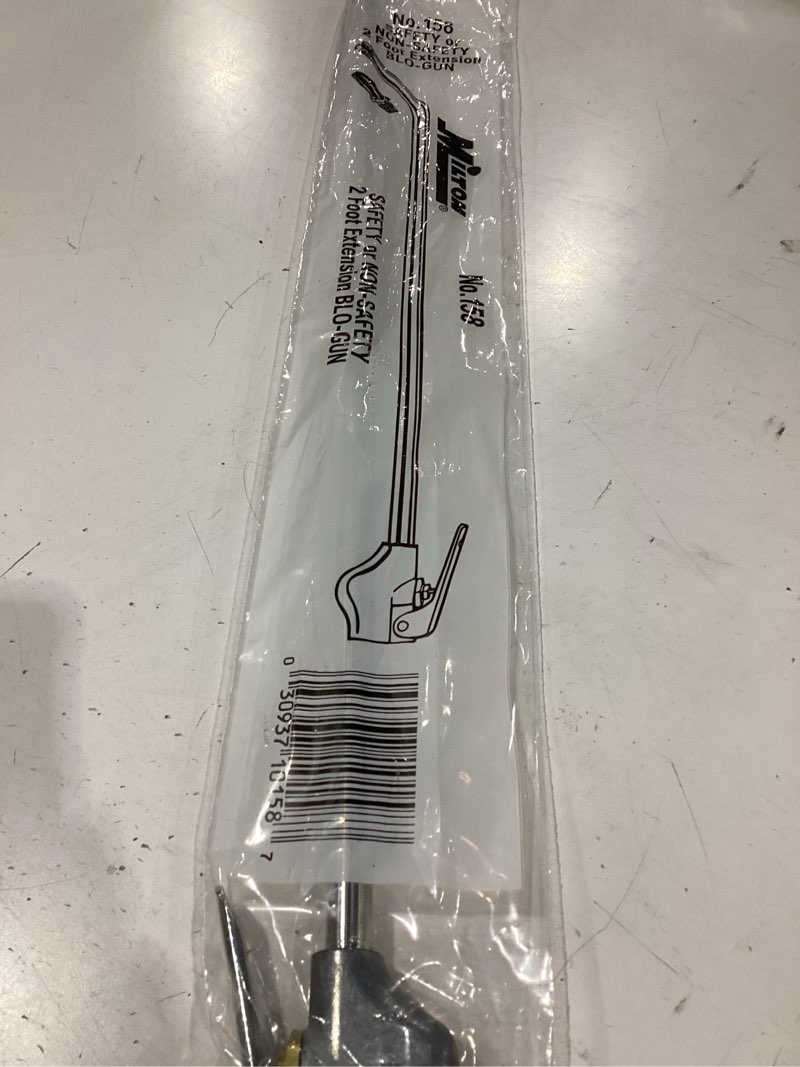 Condition photo showing New/Like New for blow gun 2  ext