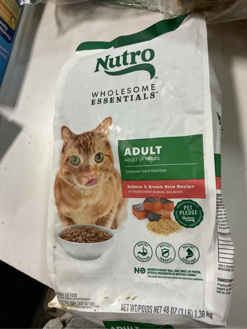 Condition photo showing New/Like New for (by jul-07-2026)nutro wholesome essentials dry cat food, adult cat food dry salmon & brown rice recipe, 3 lb. bag salmon 3 pound (pack of 1)