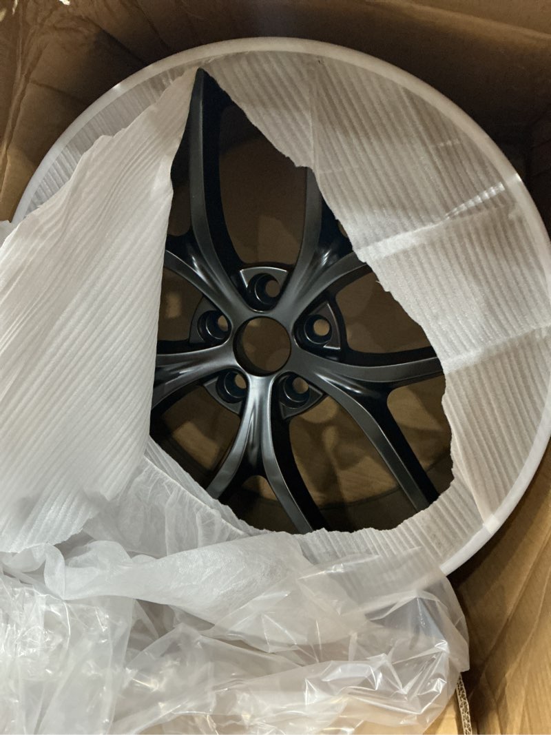 Condition photo showing New/Like New for lunegue new 20" x 9.5" wheel rims premium aluminum alloy replacement fit for tesla model y 2020 2021
