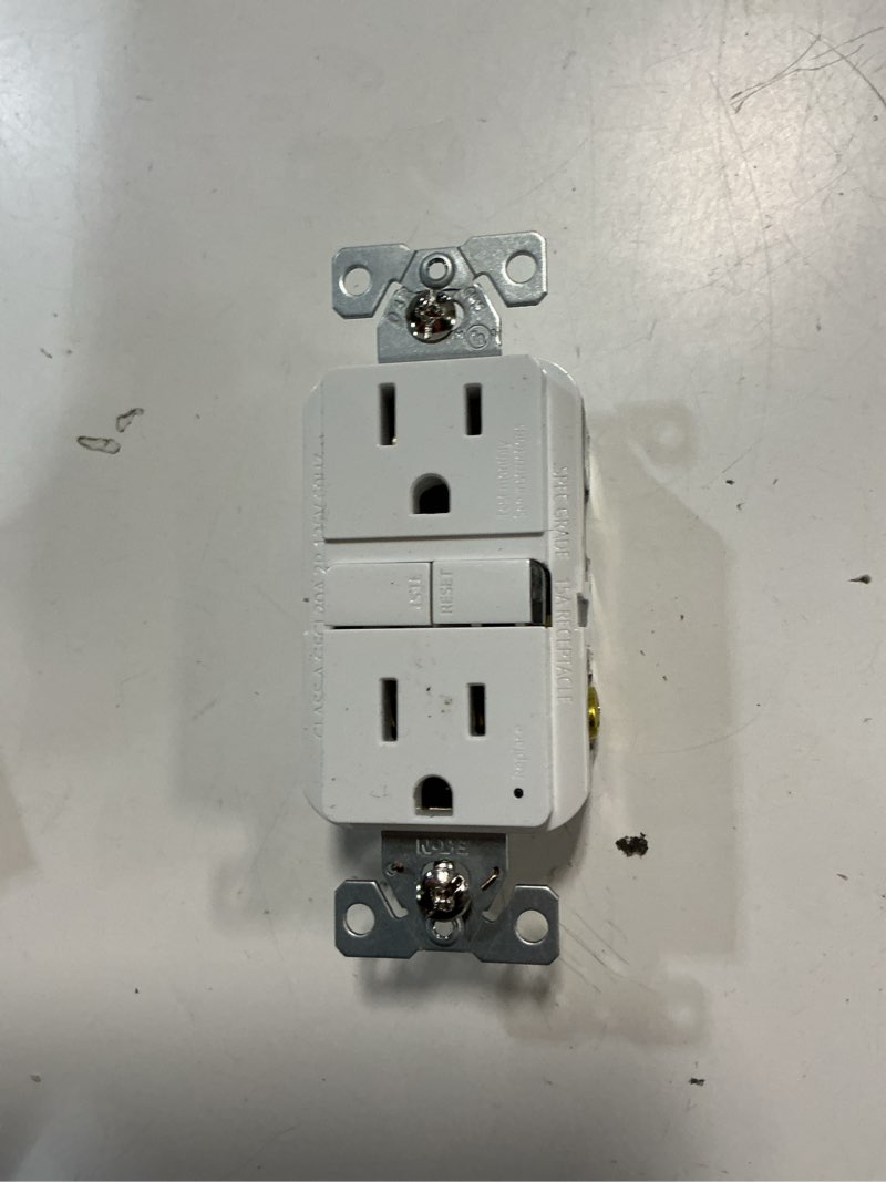 Condition photo showing Good Condition for eaton 15-amp 125-volt gfci residential decorator outlet, light