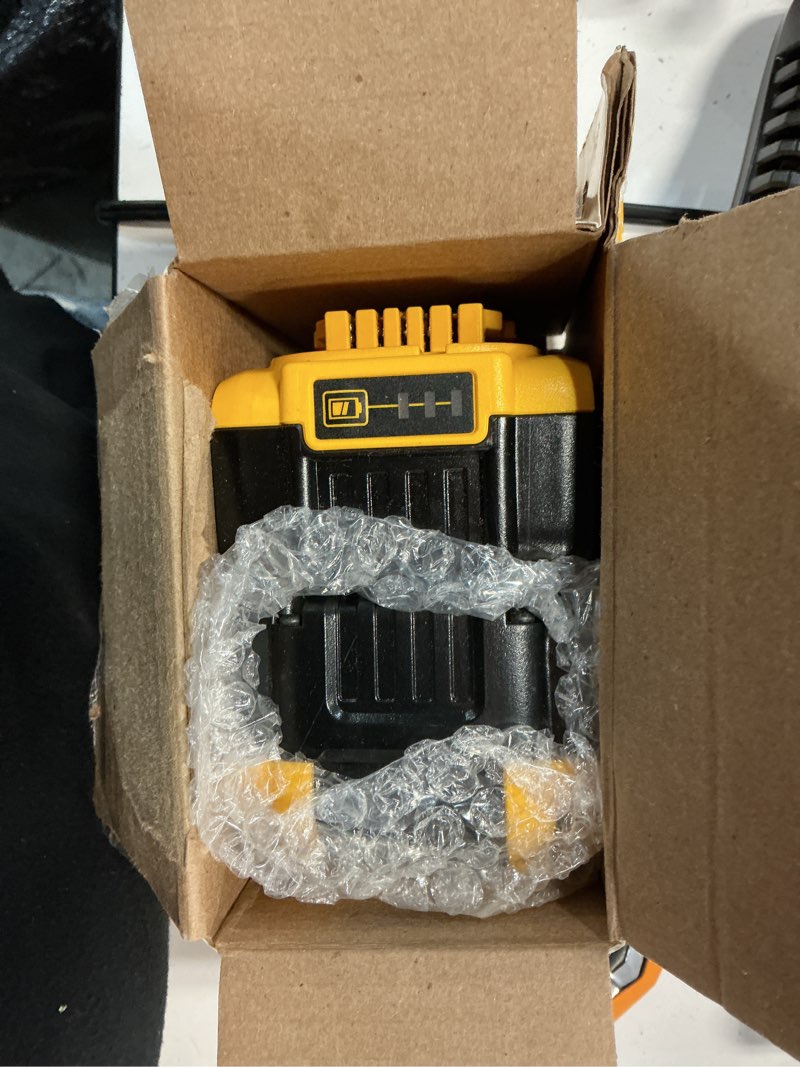 Condition photo showing New/Like New for dewalt xr 20-v 2-pack lithium-ion battery (5 ah)