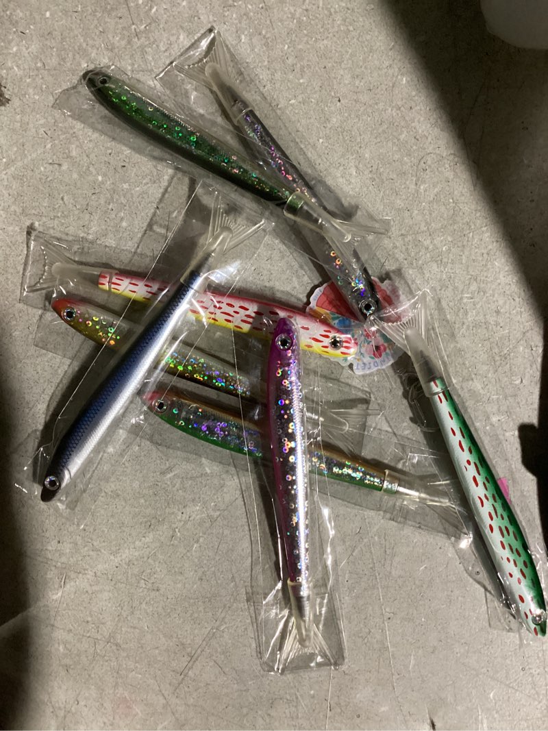 Condition photo showing Good Condition for Meanplan 20 Pack Fish Pen Gifts Fishing Party Favors Decorations Cute Creative Glitter Ballpoint Pens for Kids Adults School Office Student Birthday Themed Party Decor(Cute Style)