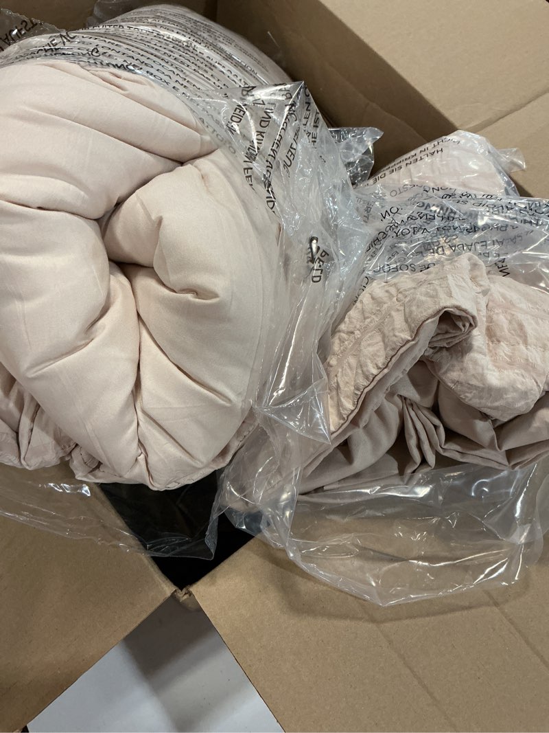 Condition photo showing Good Condition for hymokege beige queen comforter set seersucker 7 pieces, all season luxury bed in a bag for bedroom, bedding set with comforters, sheets, pillowcases & shams