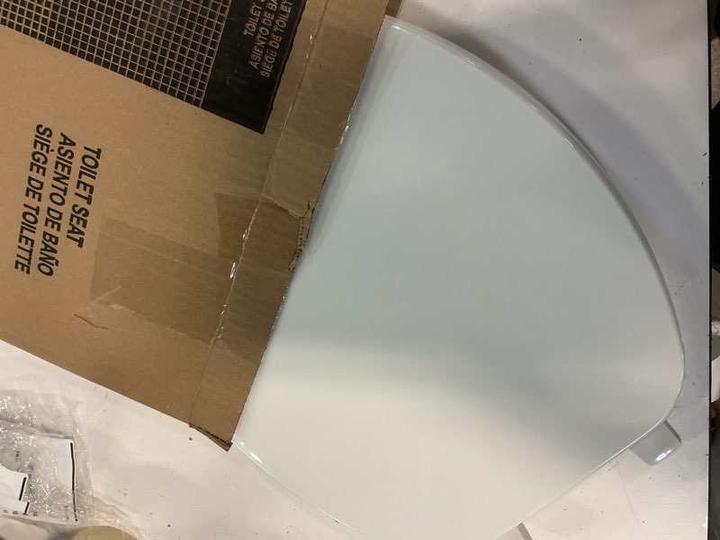 Condition photo showing Good Condition for bemis 170 000 toilet seat, elongated, plastic, white