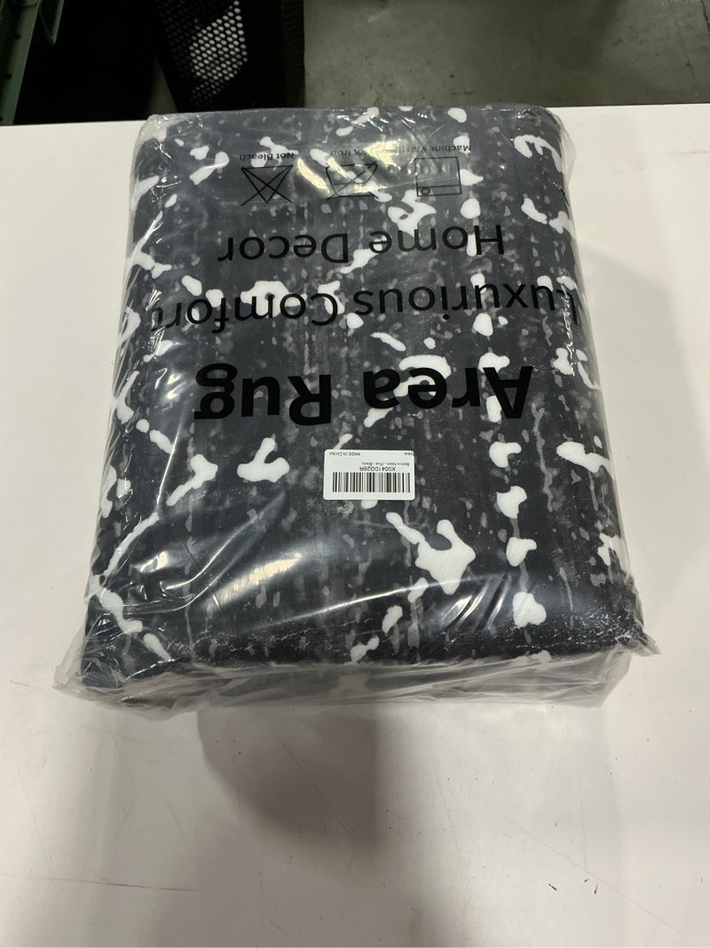 Condition photo showing New/Like New for Beeiva Moroccan Carpet for Living Room, 5x7 Soft Low Pile Machine Washable Area Rug, Non Slip No Shedding Geometric Printed Rugs for Bedroom, Office - Black