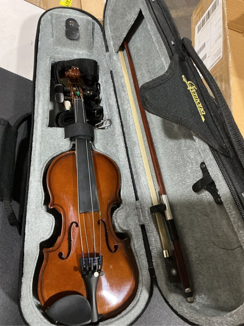 Condition photo showing Good Condition for Cremona SV-75 Premier Novice Violin Outfit - 1/16