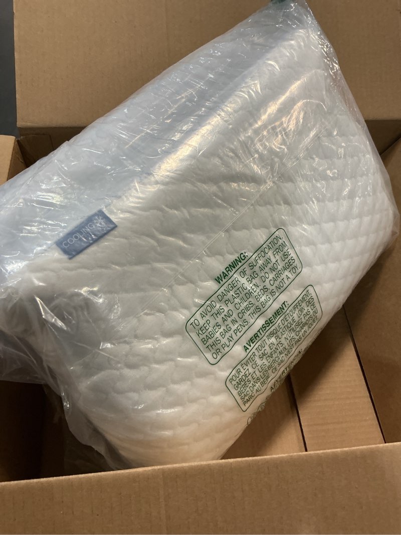 Condition photo showing Good Condition for Hearth & Harbor Temperature Regulating Reversible Cooling Pillow, Memory Foam Pillow (1, Queen)