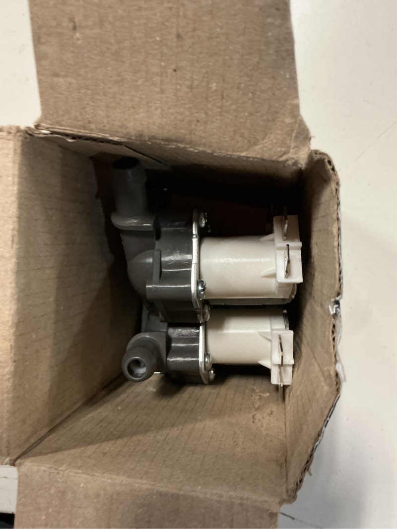 Condition photo showing New/Like New for lg 5221er1003a genuine oem water inlet valve assembly for lg washing machines
