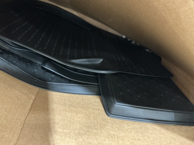 Condition photo showing Good Condition for omac floor mats for honda element 2003-2008 car mats all weather 3d custom fit rubber mat waterproof odorless tpe floor liners laser measured non-slip (black) element 2003-2008 / black floor mats