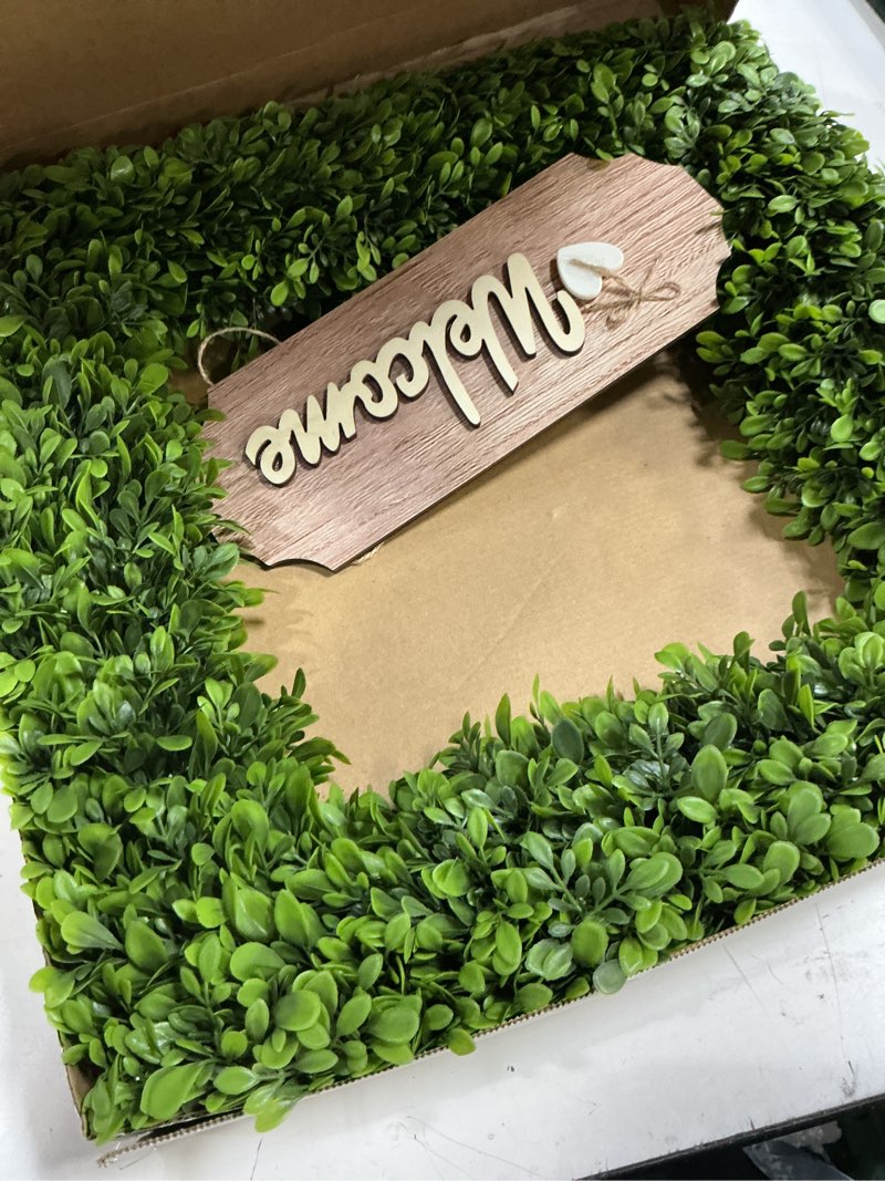 Condition photo showing Good Condition for artgar 20inch boxwood wreath, spring wreaths for front door, realistic green square boxwood wreath for year-round decor, artificial summer wreaths for wedding farmhouse indoor/outdoor porch decor green 20inch
