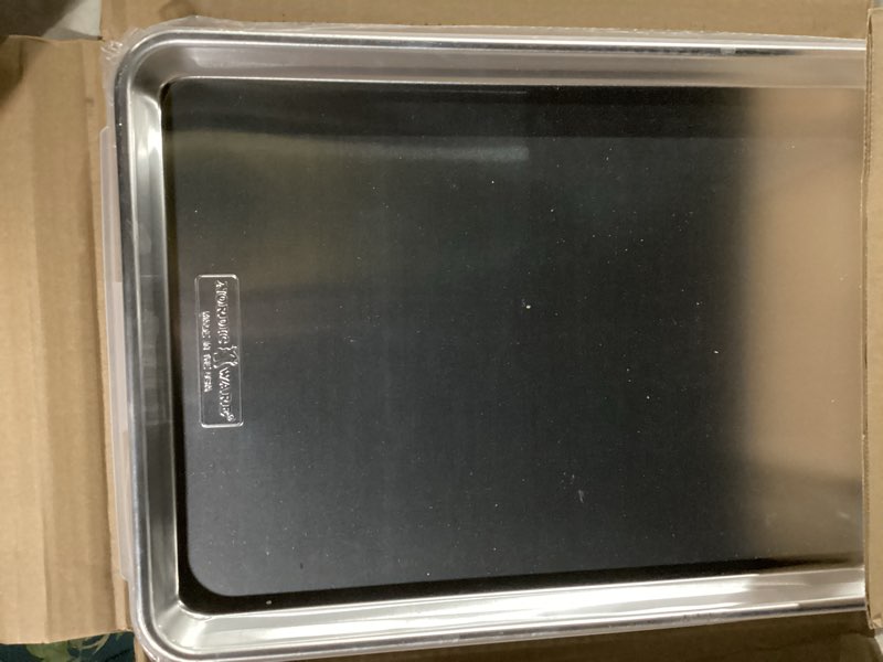 Condition photo showing New/Like New for Nordic Ware Naturals Half Sheet Set - USA Made Aluminum Commercial Quality Sheet Pan for Baking or Roasting, Encapsulated Galvanized Steel Rim Prevents Warping, 2pk Half + Lid