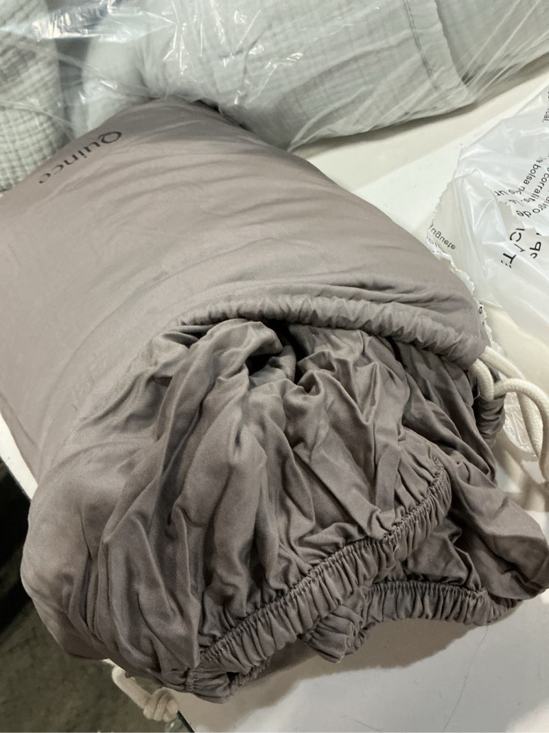 Condition photo showing Good Condition for bamboo sheet set, king, stone