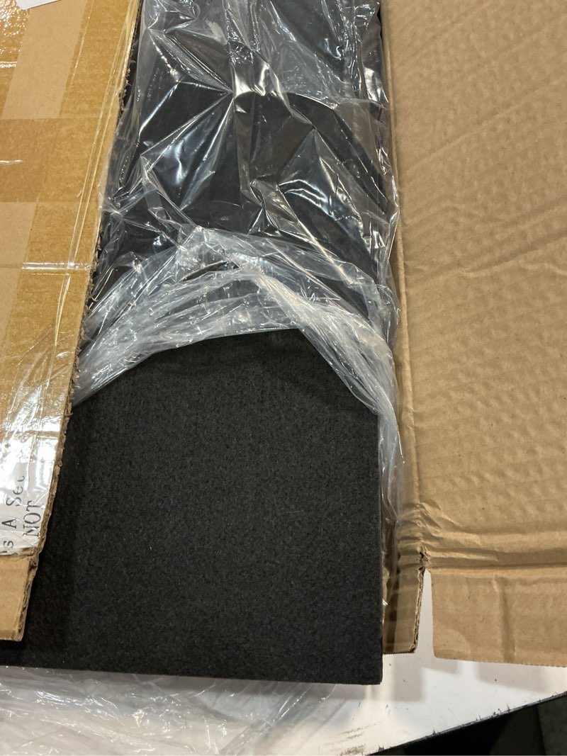 Condition photo showing Good Condition for qunclay floor standing collage photo frame decorative 32 openings 3.6 x 5 inch hinged folding partition screen style picture frame black felt multiple collage photo display board for wall corner