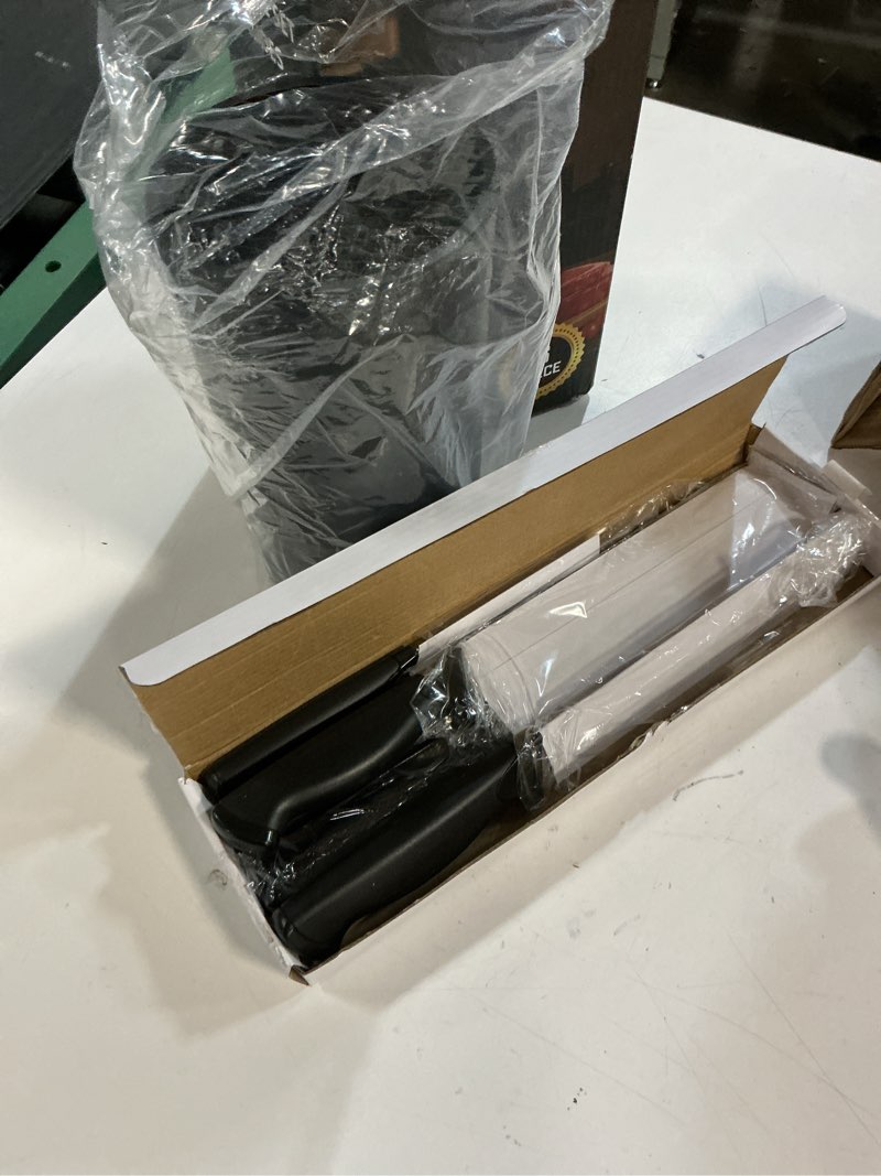 Condition photo showing Good Condition for Knife Set, 6-Piece Kitchen Knife Set, German High Carbon Stainless Steel, Durable & Easy Clean Knife Block, Black