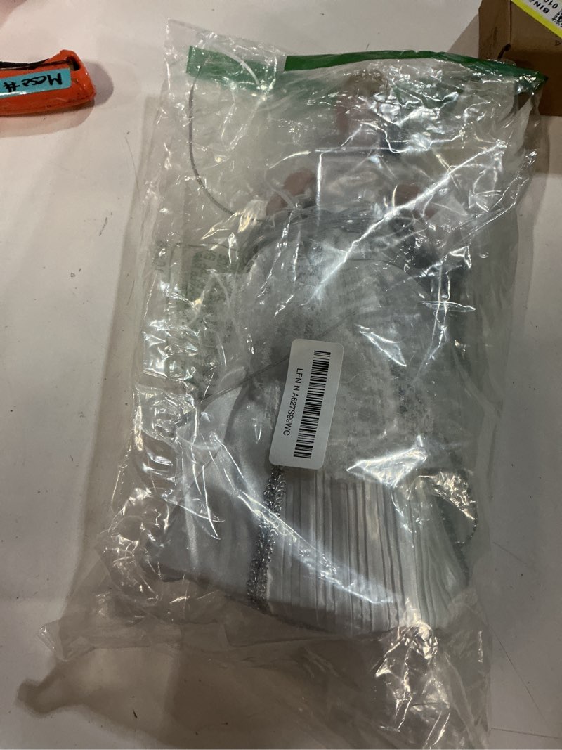 Condition photo showing Good Condition for 12.5" Angel Christmas Tree Topper with Lights, Lighted Angel Tree Topper with White Feather Wings and Star Light, Remote Control, Timer & USB Powered for Indoor Holiday Tree Decoration Ivory White