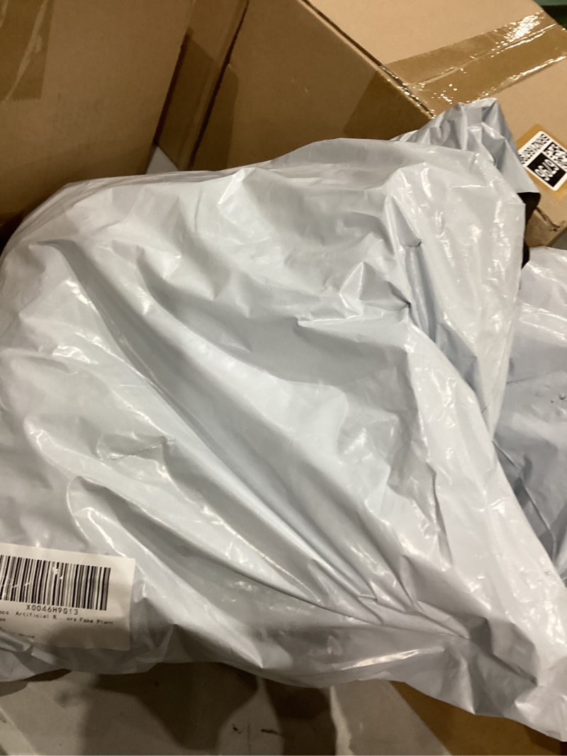 DOITOOL 15 Pcs Artificial Strawberry Plants Fake Strawberries, Artificial Strawberry Decor Bouquet for Kitchen Bedroom Centerpieces for Tables Valentine's Day Wedding Party Table Decoration