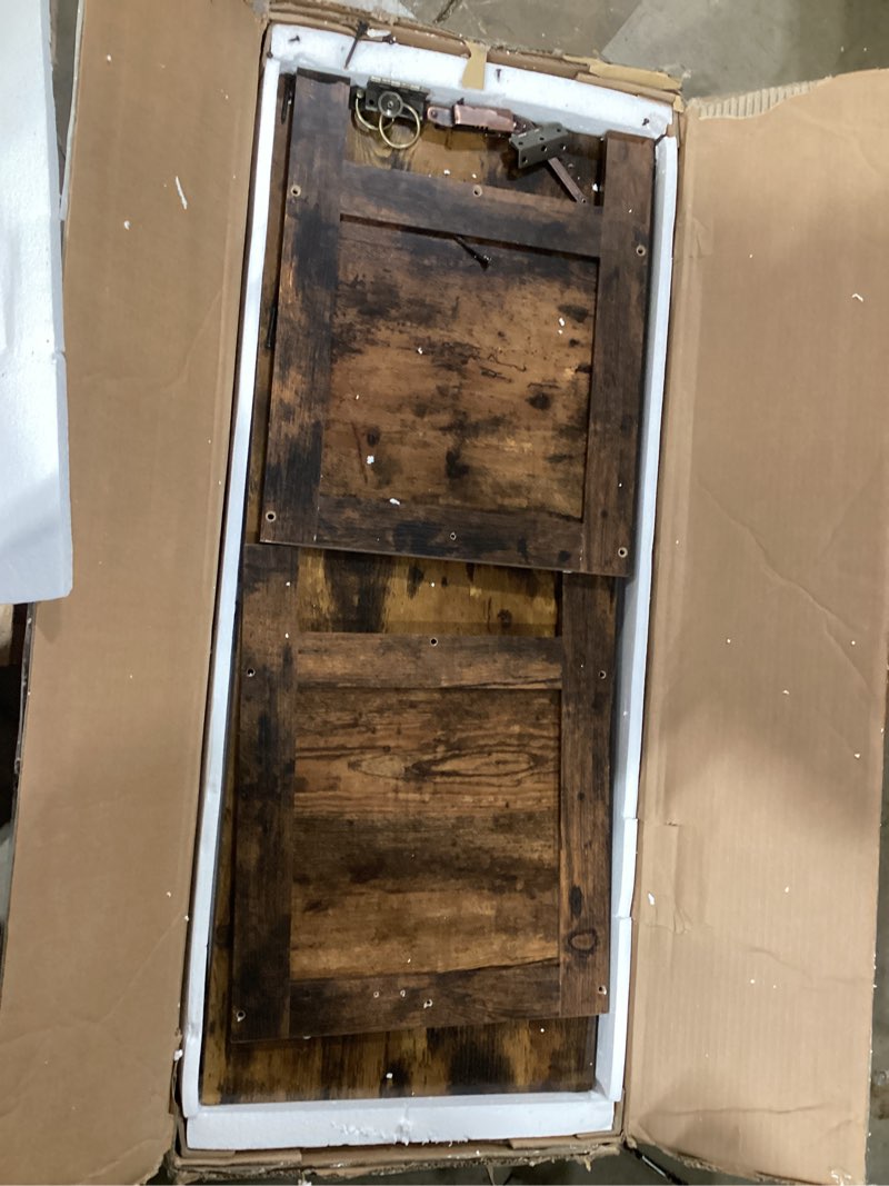 Condition photo showing New/Like New for hoobro toy box, retro wooden look storage chest with safety hinge, entryway storage bench supports 220 lb, 39.4 x 15.7 x 18.9 inches toy chest organizer, easy assembly (rustic brown) bf100cw01 rustic brown 39.4x15.7x18.9 inch