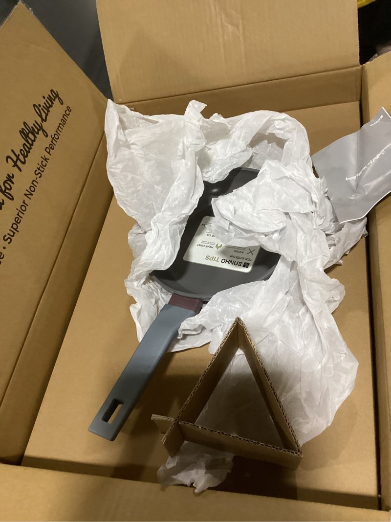 Condition photo showing Good Condition for sanho nonstick frying pans set, ceramic pan skillet, non toxic pans for cooking, 8" 10" 12" ceramic frying pan set pfas & ptfe & pfoa free with stay cool handle, dishwasher & oven safe, gray 8" & 10" & 12"