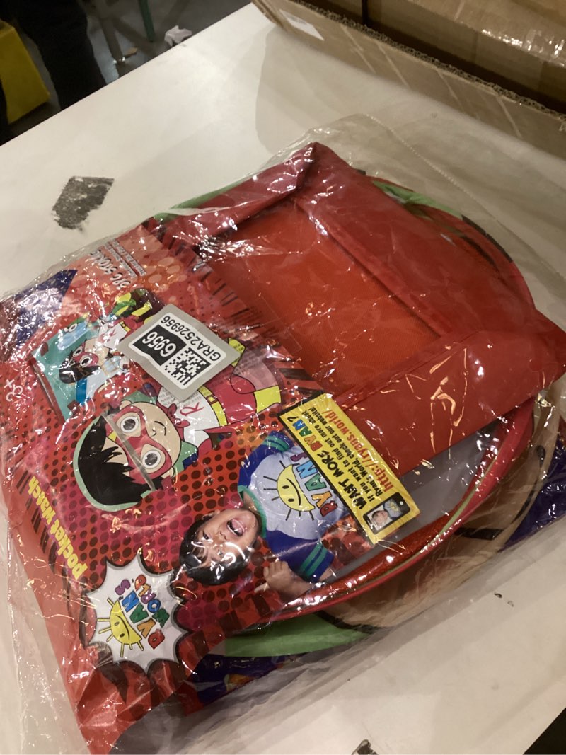 Ryan's World 3 Piece Collapsible Storage Set with Collapsible Ottoman, Bin and Figural Dome Pop Up H