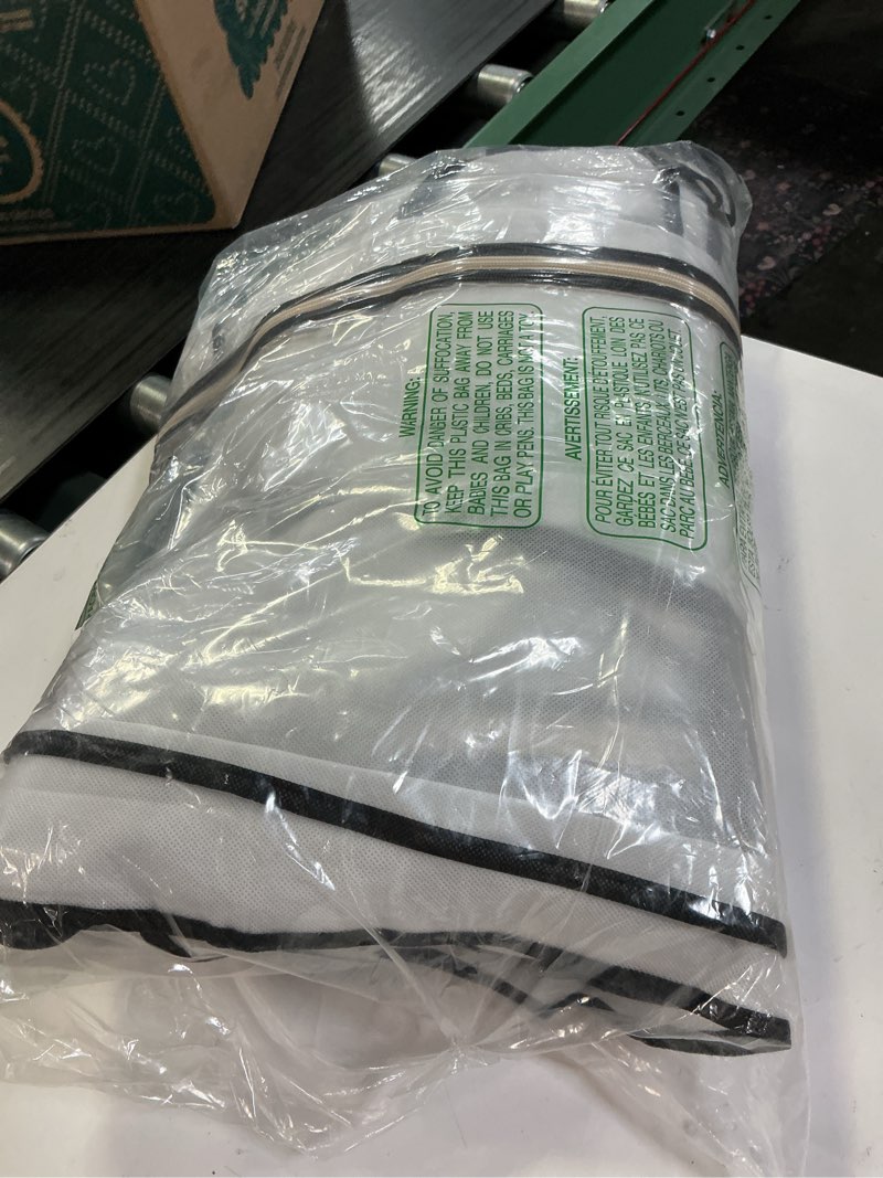 Condition photo showing Good Condition for sleeping lamb 60" long hanging garment bags for closet storage gusseted clear dress bag for clothes, gowns, coats, suits, 5 packs 5 60"