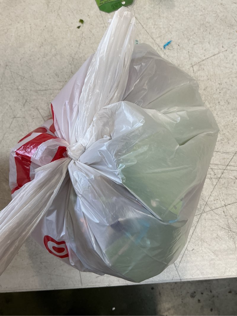 Condition photo showing New/Like New for Assortment of small pet items, miscellaneous small, variety of multiple pieces. 5 Pieces. 