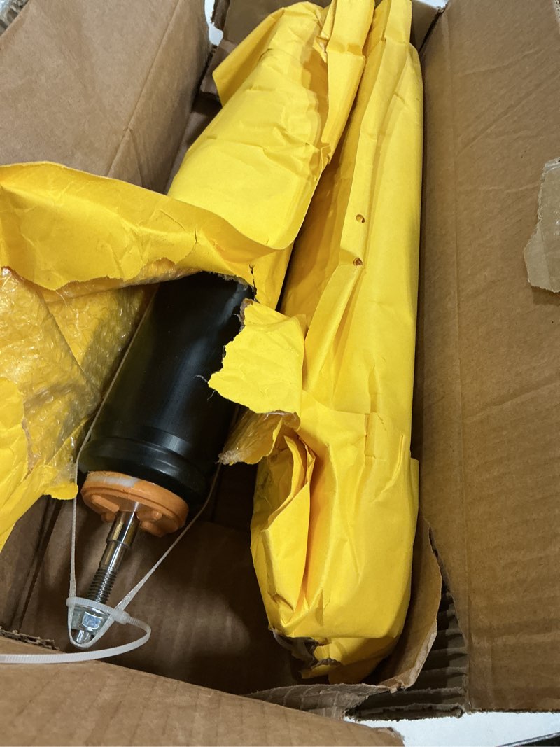 Condition photo showing Good Condition for 349136 2pcs rear suspension shock absorbers struts?compatible with buick lacrosse/regal 2010-2017?compatible with chevrolet impala/malibu/malibu limited 2013-2016#5647, 5662, 346178, g51982