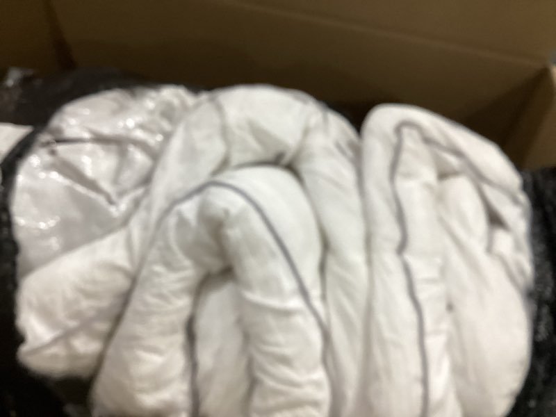white blanket