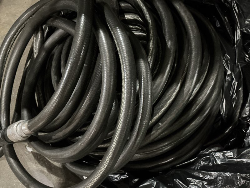 neverkink teknor apex 5/8-in x 100-ft heavy -duty kink free vinyl gray coiled hose