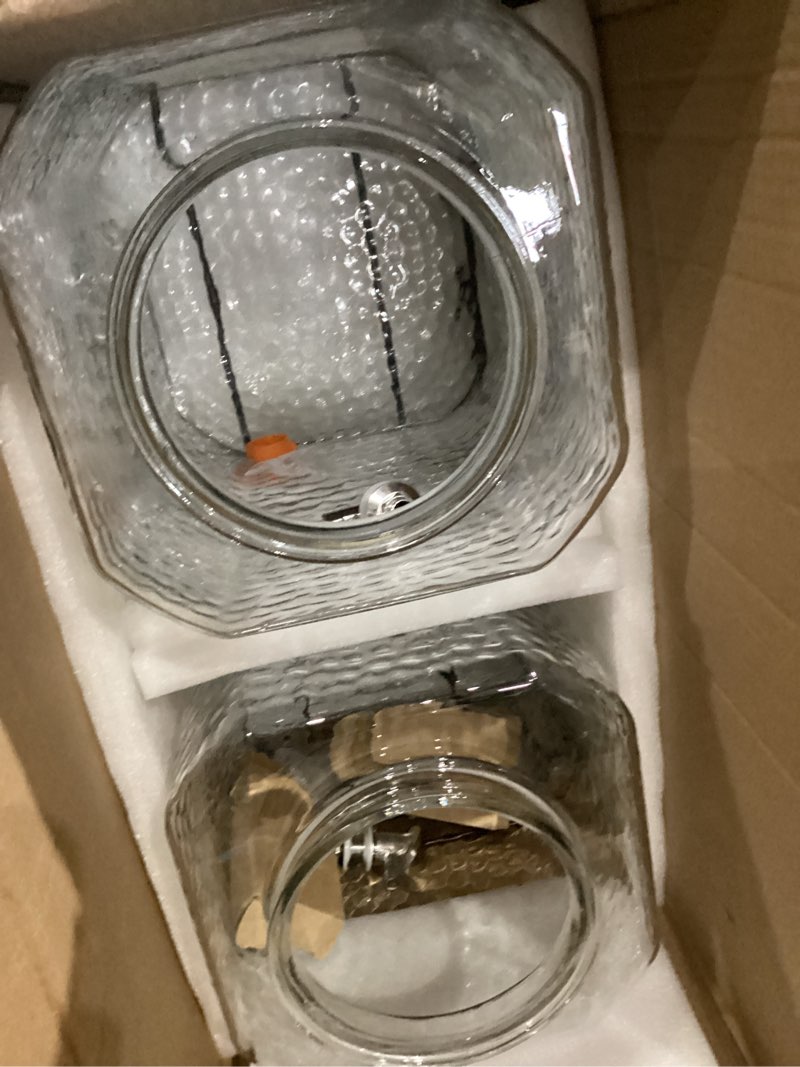 Condition photo showing New/Like New for 2 gallon