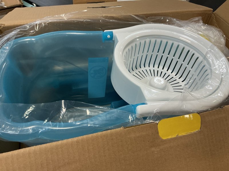 Condition photo showing Good Condition for hurricane spin mop (a)