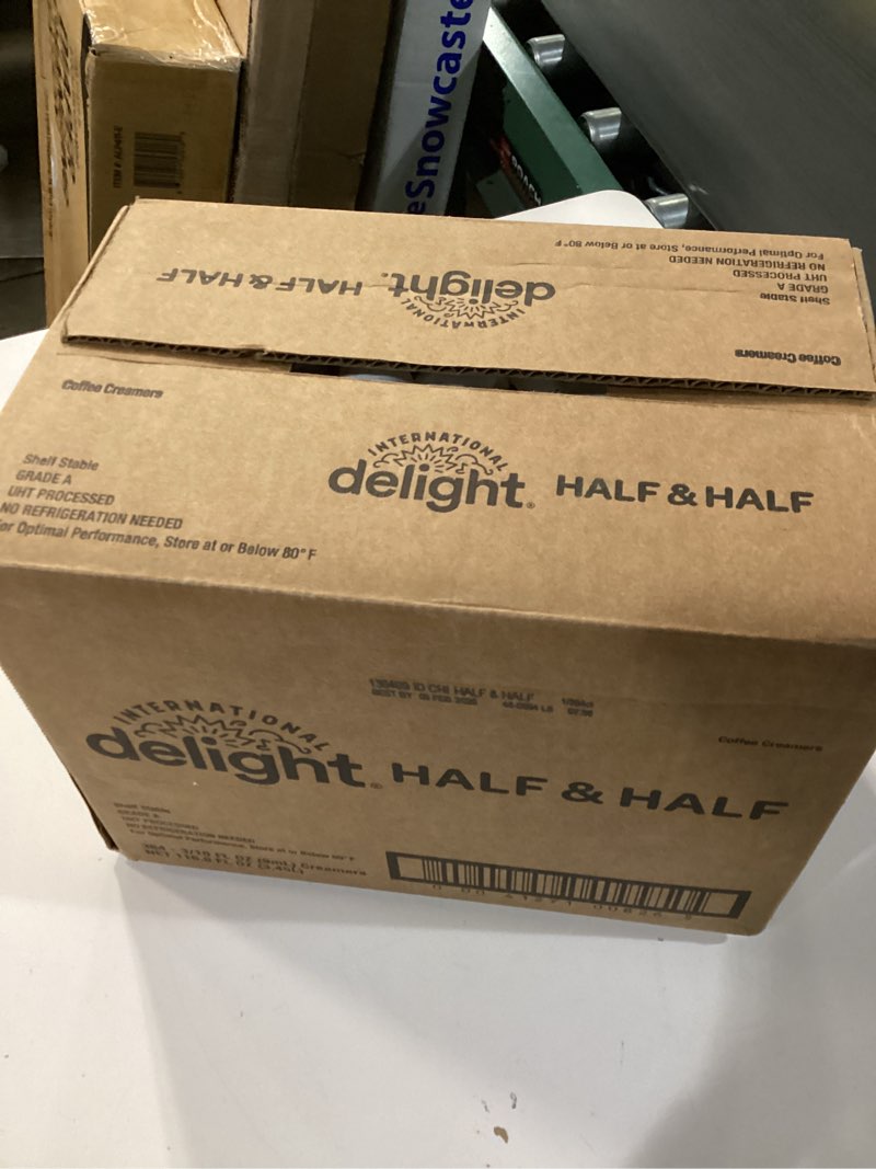 Condition photo showing New/Like New for ( best by 09/02/26 ) International Delight Coffee Creamer Singles, Half & Half, Shelf Stable Flavored Creamer, 384 Ct, 0.44 FL OZ, Pre-Portioned Creamers Unflavored 384 Count (Pack of 1)