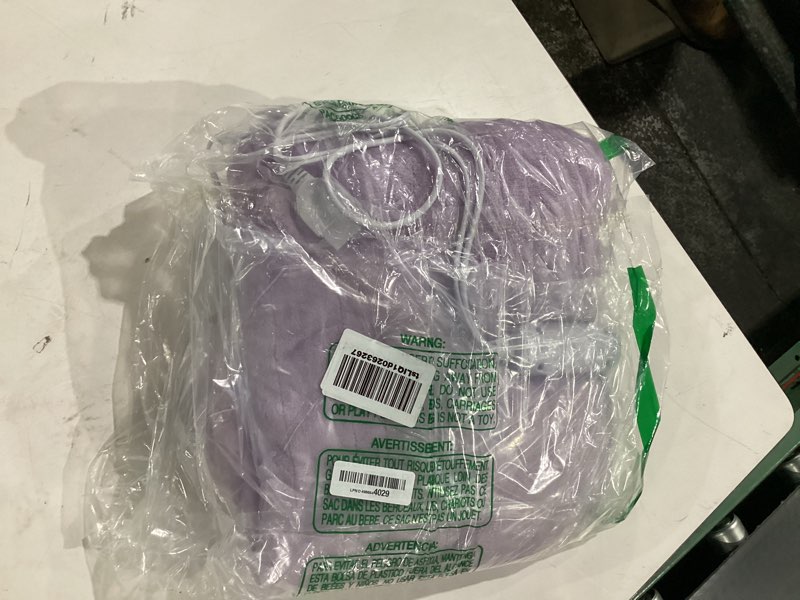 Condition photo showing Good Condition for homlyns luxeheat heated blanket electric blanket, soft flannel sherpa heated throw, heating blanket with 5 heat settings, 3 hrs timer auto shut off (50x60 inches, purple), only for 120v voltage use purple throw