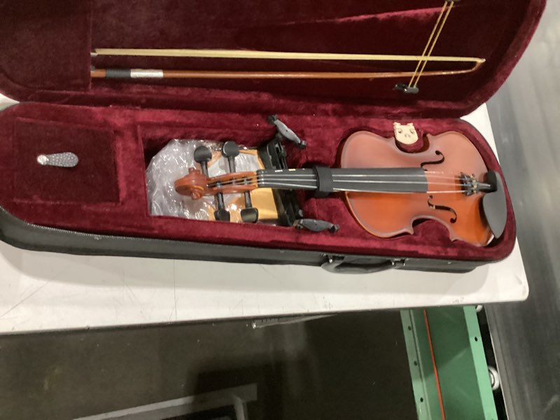 Condition photo showing Good Condition for mendini by cecilio 3/4 violin set for beginners - fiddle solidwood kit with hard case - acoustic violin with bow, rosin, tuner, extra strings & bridge, shoulder rest and lesson book (satin antique) 3/4 satin antique
